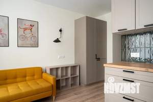 Студия квартира, посуточно, 45м2, 1/4 этаж