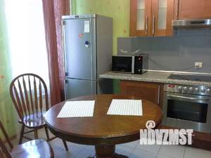 1-к квартира, посуточно, 38м2, 1/1 этаж