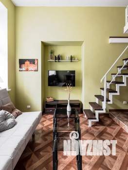 Студия квартира, посуточно, 38м2, 2/3 этаж