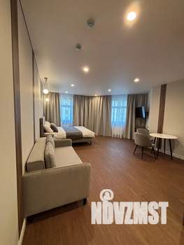 Студия квартира, посуточно, 38м2, 5/10 этаж