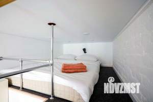 1-к квартира, посуточно, 13м2, 1/1 этаж