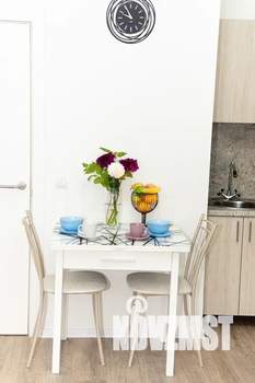 Студия квартира, посуточно, 23м2, 1/11 этаж