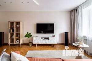 3-к квартира, посуточно, 74м2, 1/1 этаж