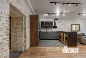 3-к квартира, на длительный срок, 102м2, 2/4 этаж