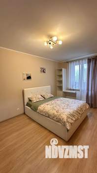 1-к квартира, посуточно, 41м2, 10/16 этаж