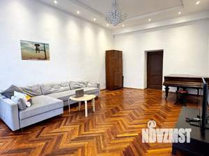 2-к квартира, посуточно, 100м2, 2/4 этаж