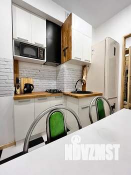 1-к квартира, посуточно, 40м2, 1/5 этаж