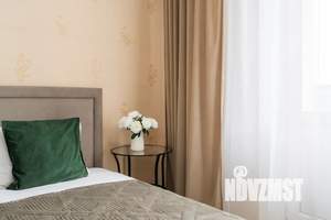 1-к квартира, посуточно, 40м2, 7/25 этаж