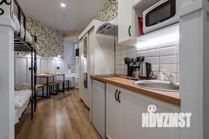 Студия квартира, посуточно, 18м2, 1/6 этаж