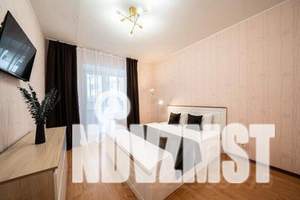1-к квартира, посуточно, 40м2, 5/17 этаж