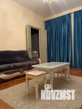 2-к квартира, посуточно, 60м2, 2/4 этаж