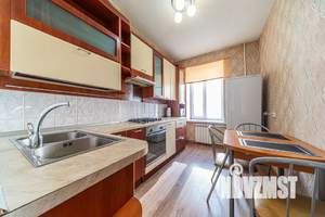 1-к квартира, посуточно, 60м2, 3/5 этаж