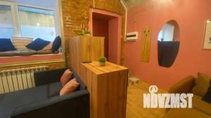 Студия квартира, посуточно, 25м2, 1/5 этаж
