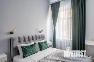 1-к квартира, посуточно, 60м2, 1/1 этаж