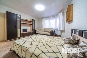 1-к квартира, посуточно, 40м2, 2/19 этаж