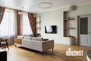 3-к квартира, на длительный срок, 109м2, 2/5 этаж