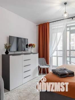 Студия квартира, посуточно, 28м2, 3/12 этаж