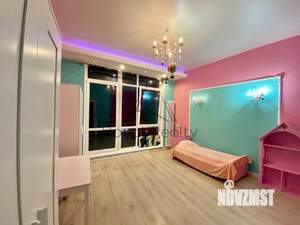 3-к квартира, на длительный срок, 153м2, 4/4 этаж