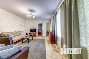 3-к квартира, посуточно, 80м2, 1/1 этаж
