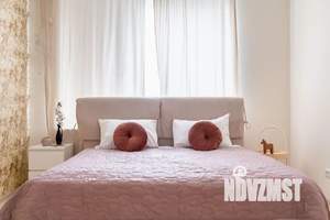 1-к квартира, посуточно, 54м2, 1/10 этаж