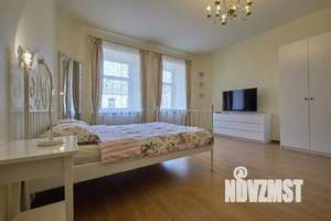 4-к квартира, посуточно, 125м2, 1/1 этаж