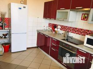 2-к квартира, посуточно, 64м2, 8/25 этаж