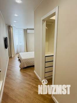 1-к квартира, посуточно, 43м2, 9/9 этаж