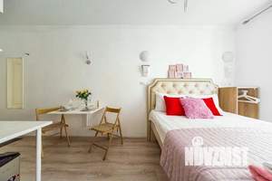 1-к квартира, посуточно, 14м2, 1/1 этаж