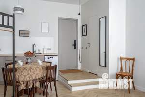 Студия квартира, посуточно, 30м2, 1/5 этаж