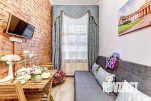 1-к квартира, посуточно, 18м2, 1/1 этаж