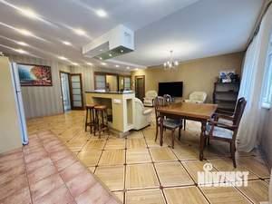 3-к квартира, на длительный срок, 103м2, 2/11 этаж