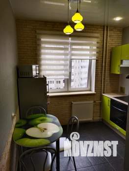 1-к квартира, посуточно, 37м2, 5/10 этаж