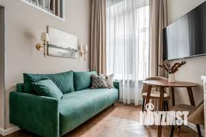 Студия квартира, посуточно, 20м2, 3/6 этаж