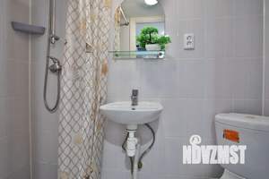 Студия квартира, посуточно, 17м2, 1/4 этаж