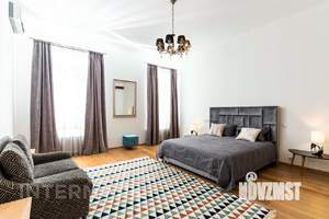 3-к квартира, на длительный срок, 186м2, 3/6 этаж