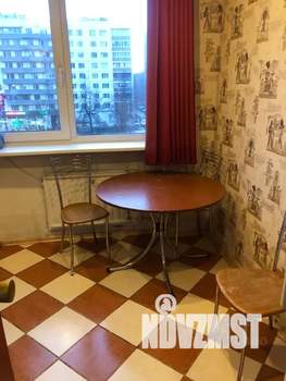 1-к квартира, посуточно, 34м2, 4/9 этаж