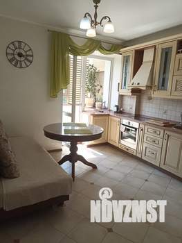 1-к квартира, посуточно, 45м2, 4/22 этаж