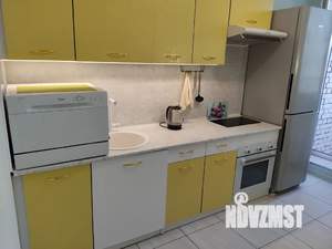 1-к квартира, посуточно, 40м2, 14/25 этаж