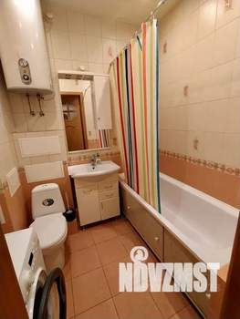 1-к квартира, посуточно, 38м2, 3/23 этаж
