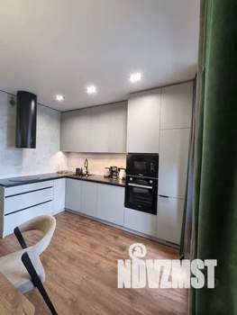 Студия квартира, посуточно, 37м2, 9/14 этаж