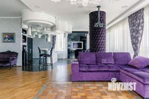 4-к квартира, на длительный срок, 200м2, 5/5 этаж