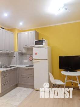 Студия квартира, посуточно, 25м2, 1/21 этаж