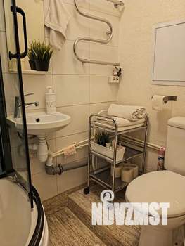 Студия квартира, посуточно, 12м2, 1/6 этаж