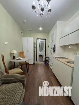 Студия квартира, посуточно, 14м2, 2/5 этаж