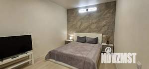 Студия квартира, посуточно, 43м2, 2/9 этаж