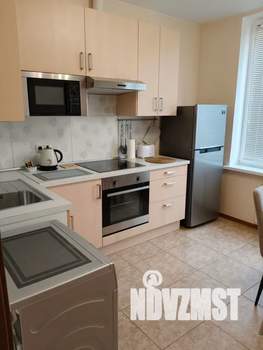 1-к квартира, посуточно, 44м2, 6/7 этаж