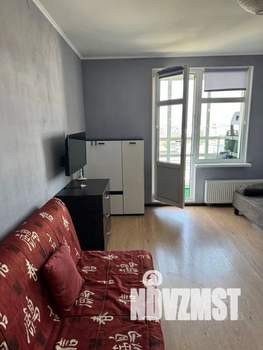 Студия квартира, посуточно, 25м2, 18/22 этаж