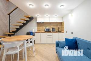 Студия квартира, посуточно, 35м2, 1/5 этаж