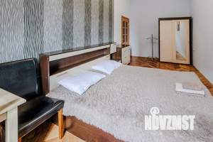 3-к квартира, посуточно, 78м2, 1/1 этаж