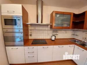 1-к квартира, на длительный срок, 65м2, 9/16 этаж